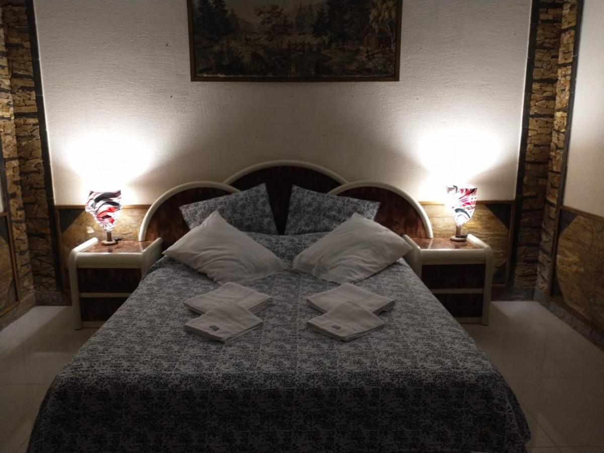 Casa D'Vilero En Temperley 외부 사진
